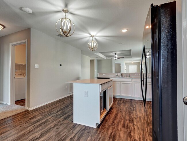 Building Photo - 24038 Hay Iron Dr