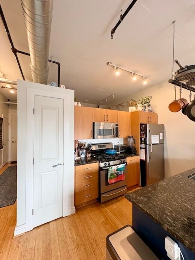 Building Photo - 301 Massachusetts Ave NW