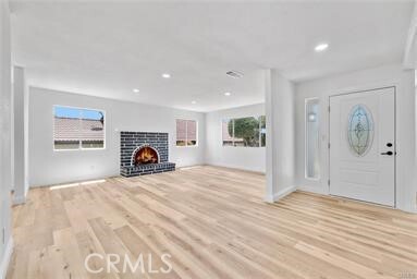 Building Photo - 22960 Cove View St