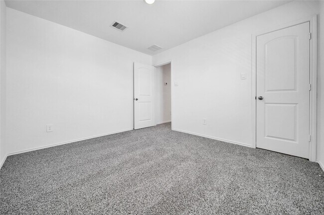 Building Photo - 12115 Blue Coast Ln