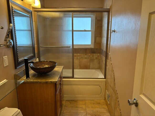 Building Photo - 1210 Dell Rd