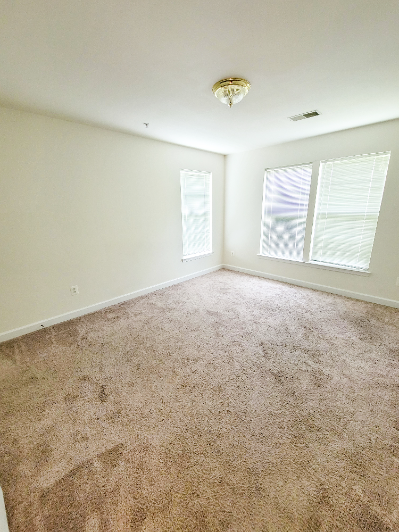 Building Photo - 2702 Millwood Way