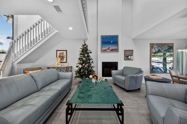 Building Photo - 1505 SE 11th St