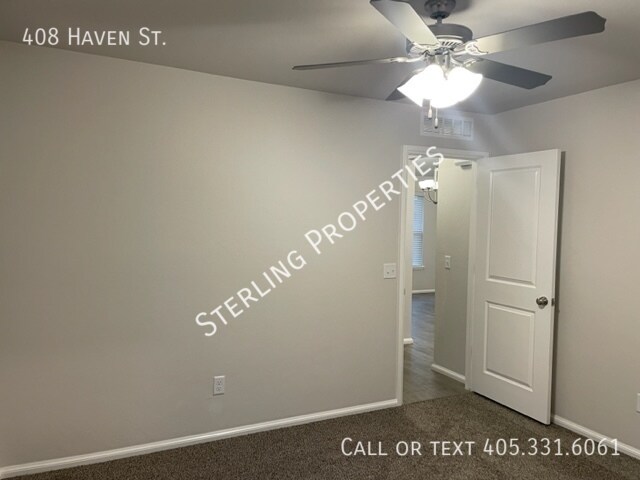 Building Photo - 408 Haven St