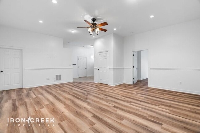 Building Photo - 15 Carl Roberts Rd