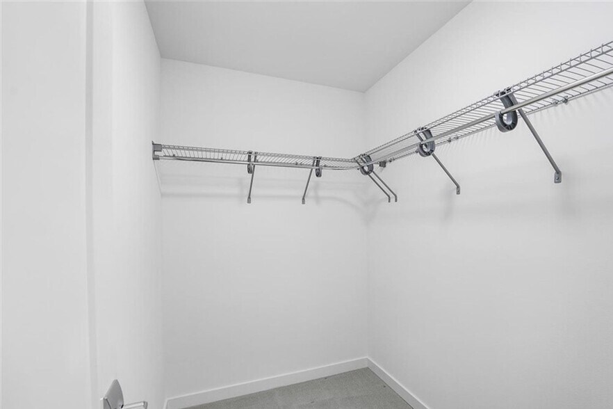 Building Photo - 447 NE 73rd St