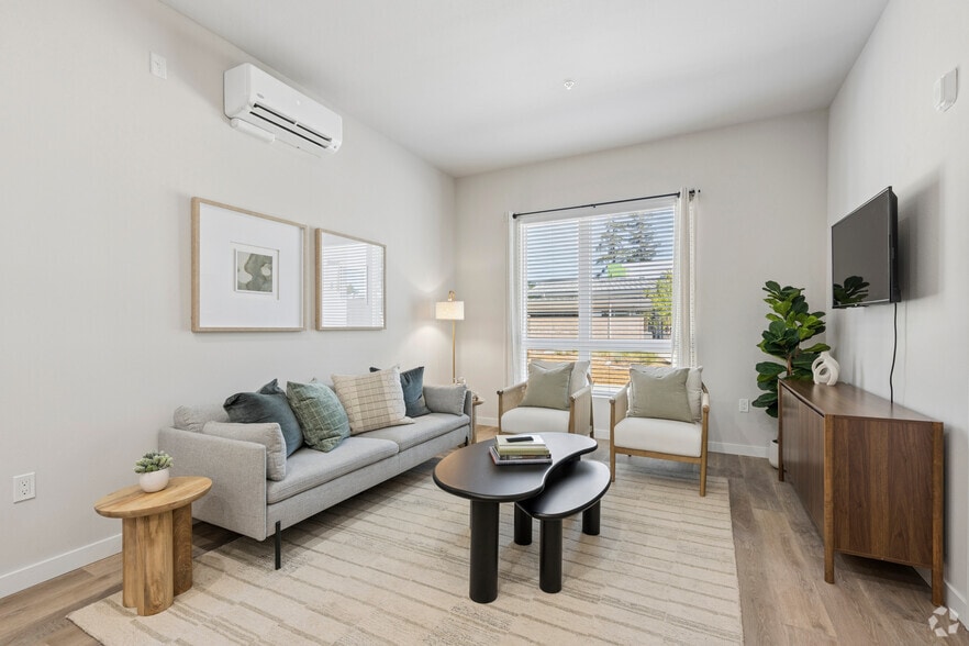 Model D 2BR, 1BA - 860SF - Living Room - The Grove at Woodlake