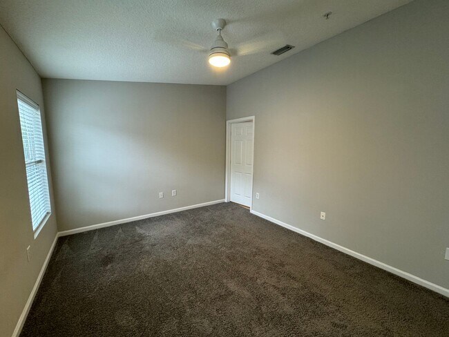 Building Photo - Move In Special! 1/2 Off 1st Months Rent