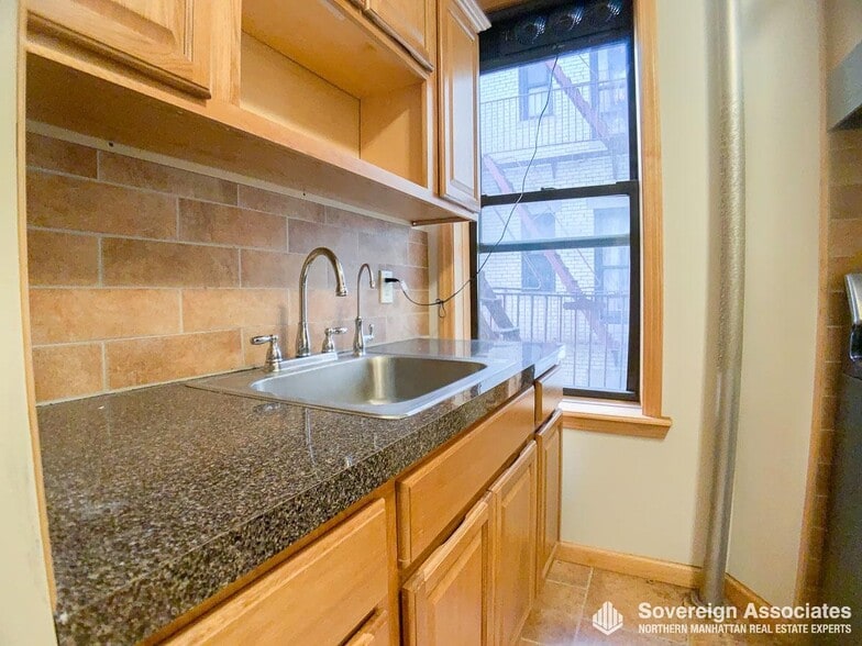 Building Photo - 75 Cabrini Blvd