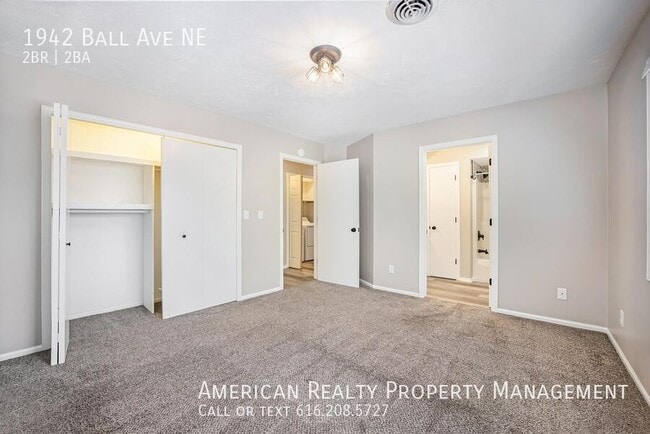 Building Photo - 1942 Ball Ave NE