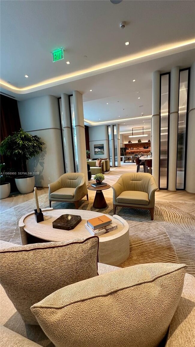 Building Photo - 77 SE 5th St