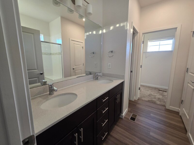 Building Photo - 2802 Ridge View Cir