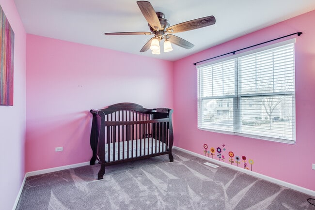 Building Photo - 217 Kristen St