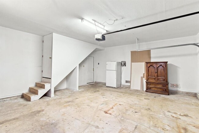 Building Photo - 9729 FM 775