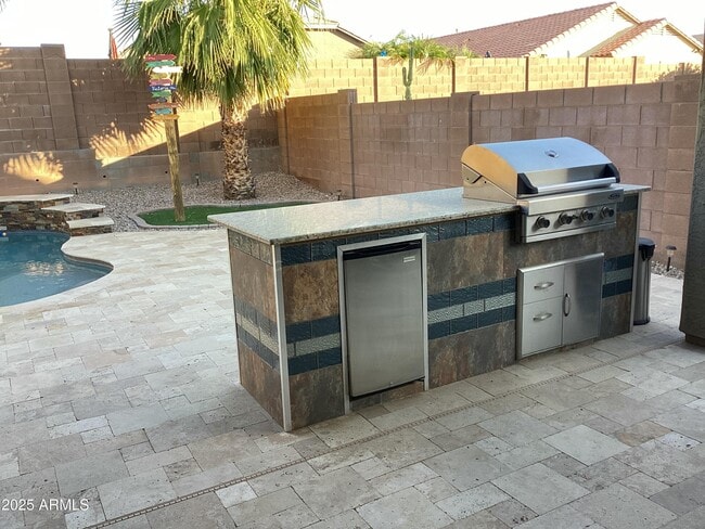 Building Photo - 18696 W Illini St