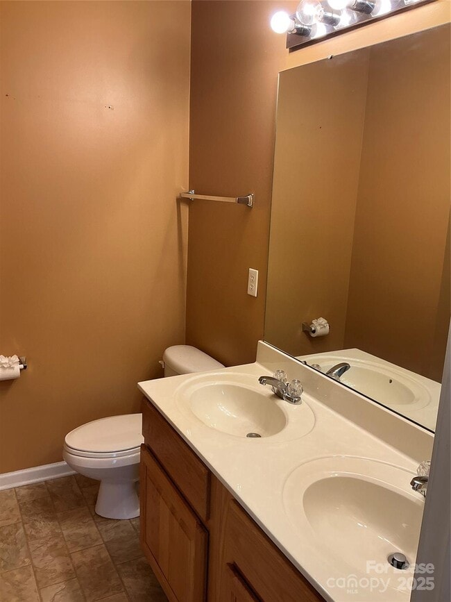 Building Photo - 4980 Kotlik Dr