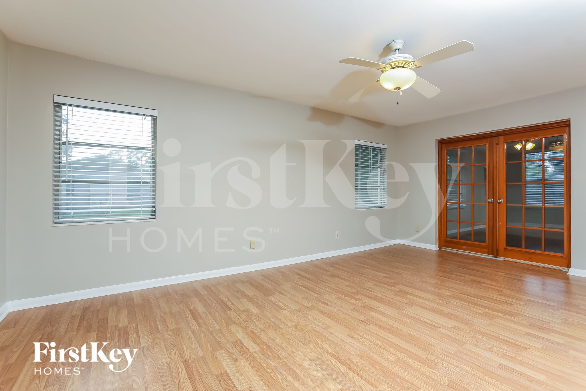 Building Photo - 1381 Viburnum Ln