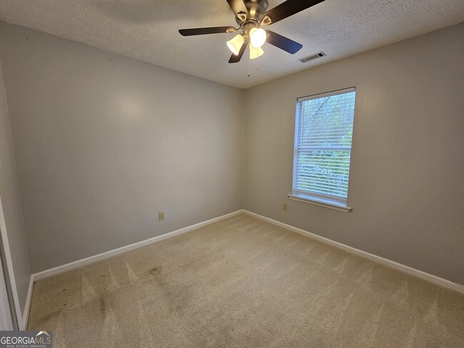 Building Photo - 40 Peachtree Way