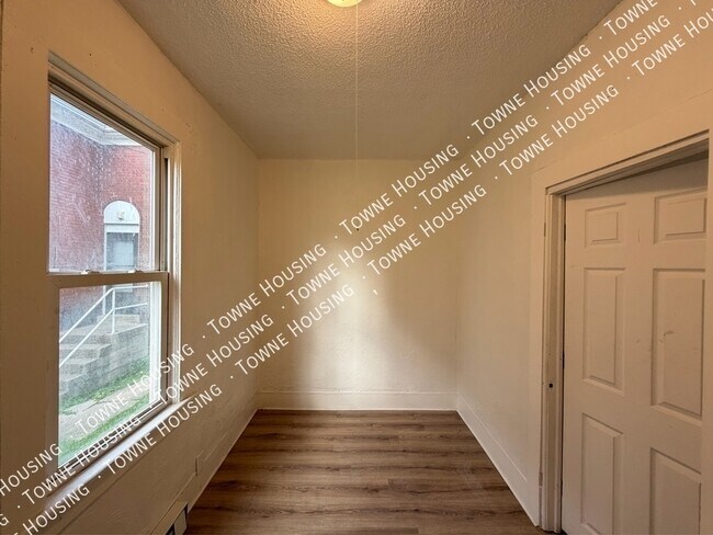 Building Photo - 155 Germain St
