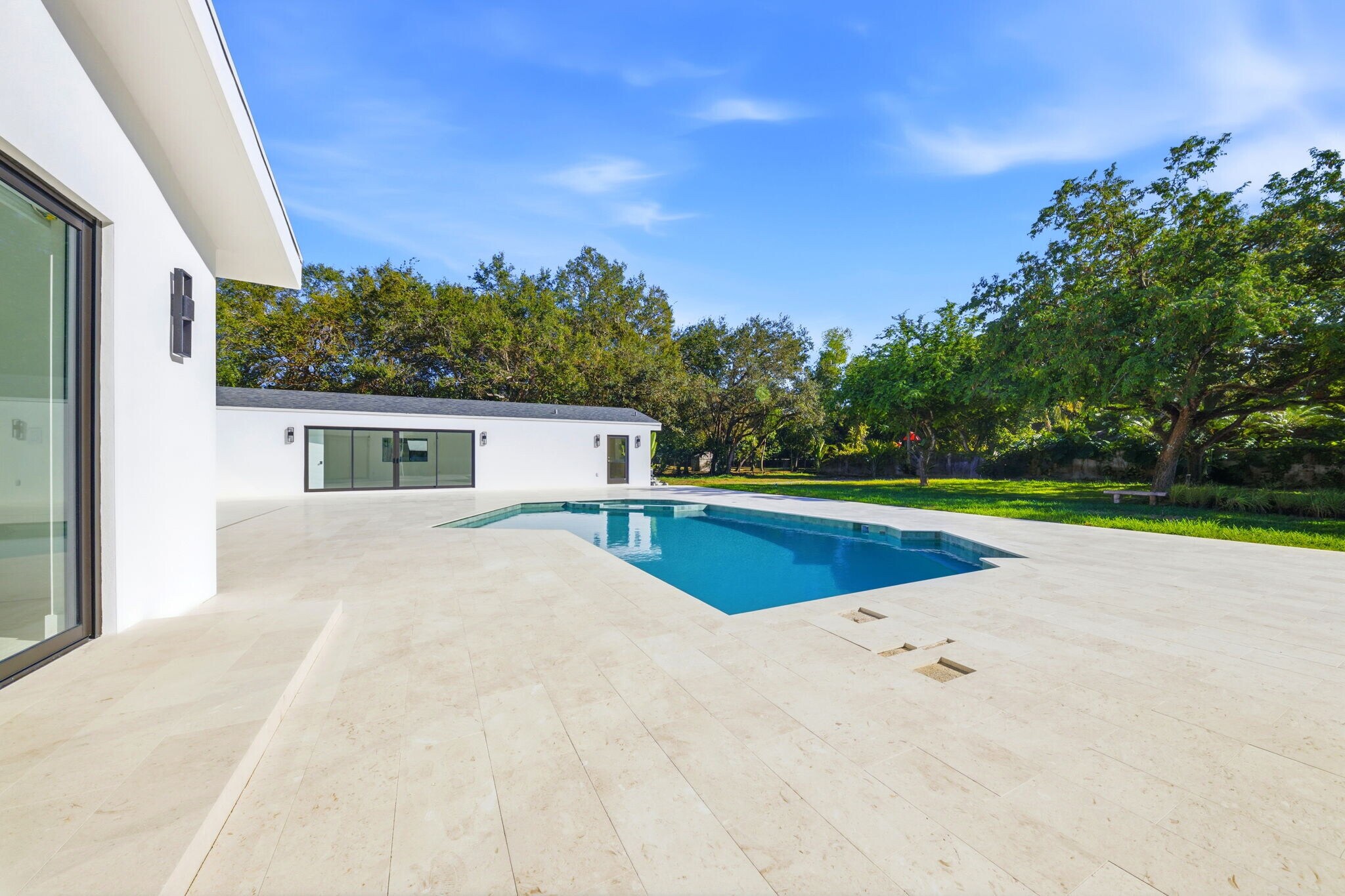 Building Photo - 8800 SW 118th St