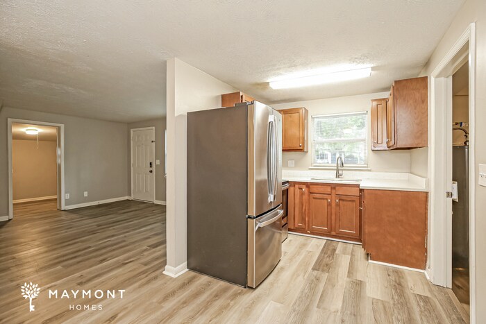 Building Photo - 260 Lee Dr