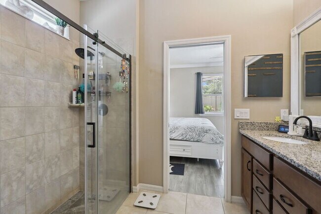 Building Photo - 5457 Animosh Ct
