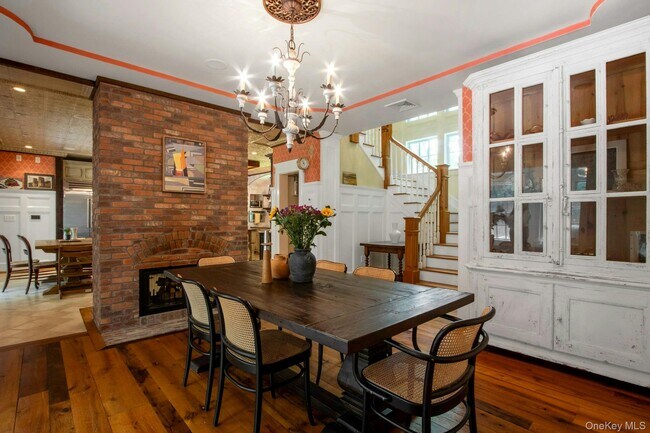 Building Photo - 314 Haverstraw Rd