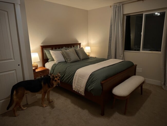 Building Photo - 151 850 W