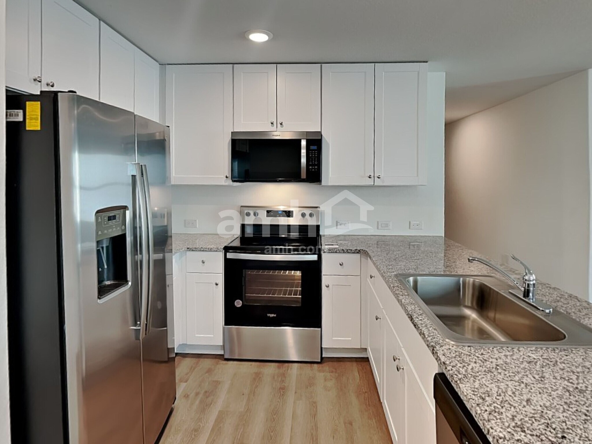 Building Photo - 5439 Elm Valley Dr