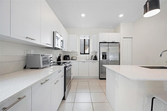Building Photo - 8387 NW 43rd St