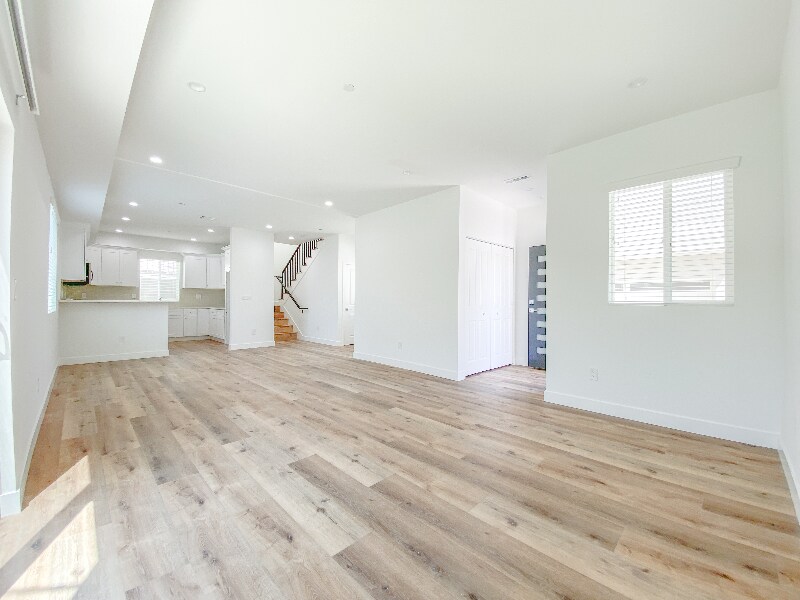 Building Photo - 6754 W 86th Pl