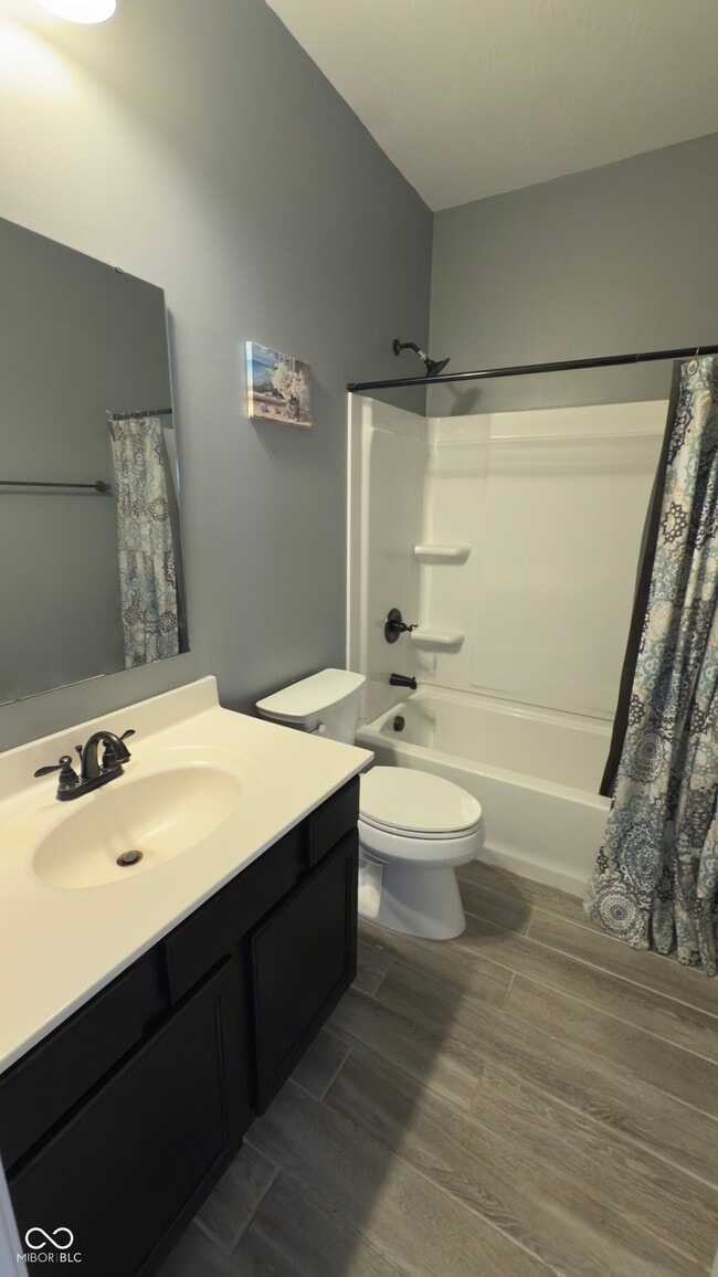 Building Photo - 2244 McGregor Ct