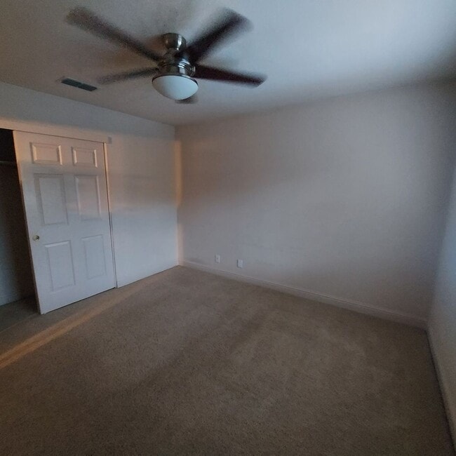 Building Photo - 2604 Javan Ln