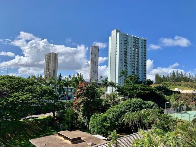 Building Photo - 98-402 Koauka Loop