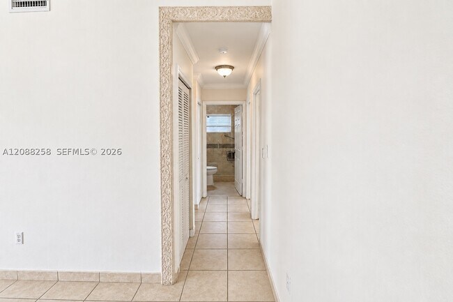 Building Photo - 14590 SW 51st St
