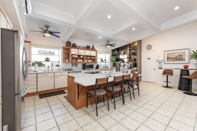 Building Photo - Huntington Harbor Lifestyle - Location, Location, Perfection!