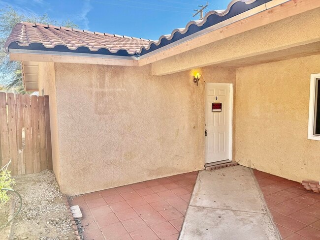 Building Photo - 13860 Luis Dr