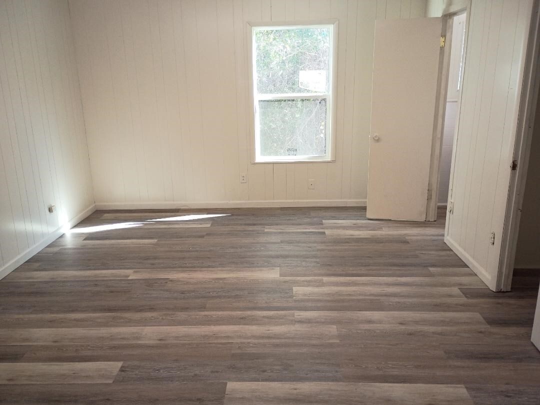 Building Photo - 1558 N Fletcher St