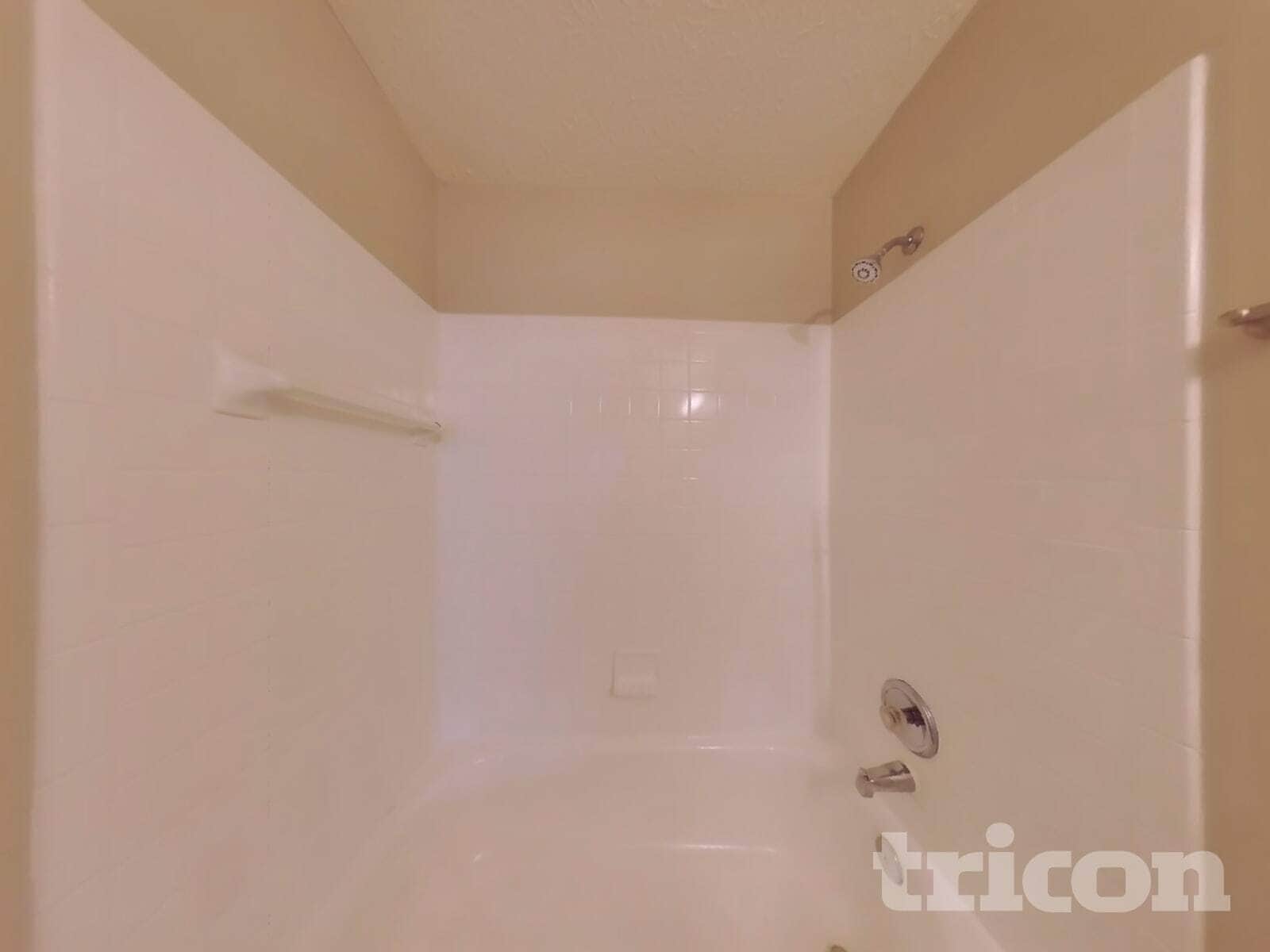 Building Photo - 6621 Pamona Cir