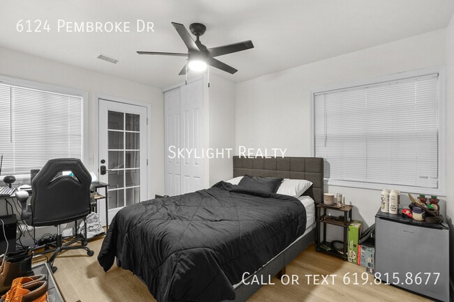 Building Photo - 6124 Pembroke Dr