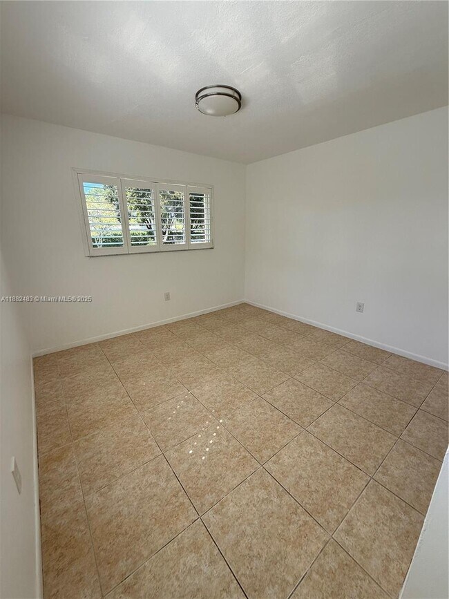 Building Photo - 14378 SW 96th Terrace