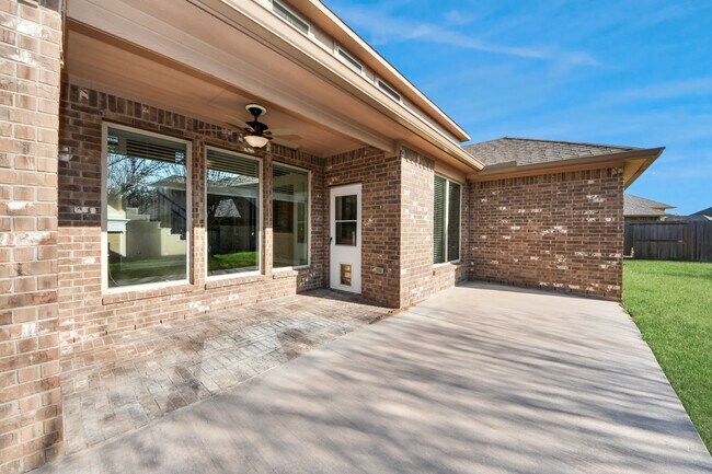 Building Photo - 20707 Reston Run Ln