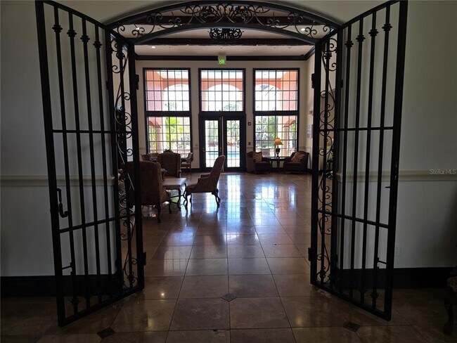 Building Photo - 4170 Central Sarasota Pkwy