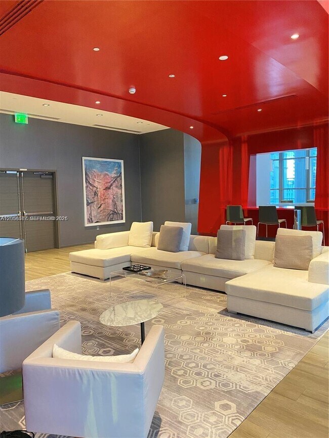 Building Photo - 1100 S Miami Ave