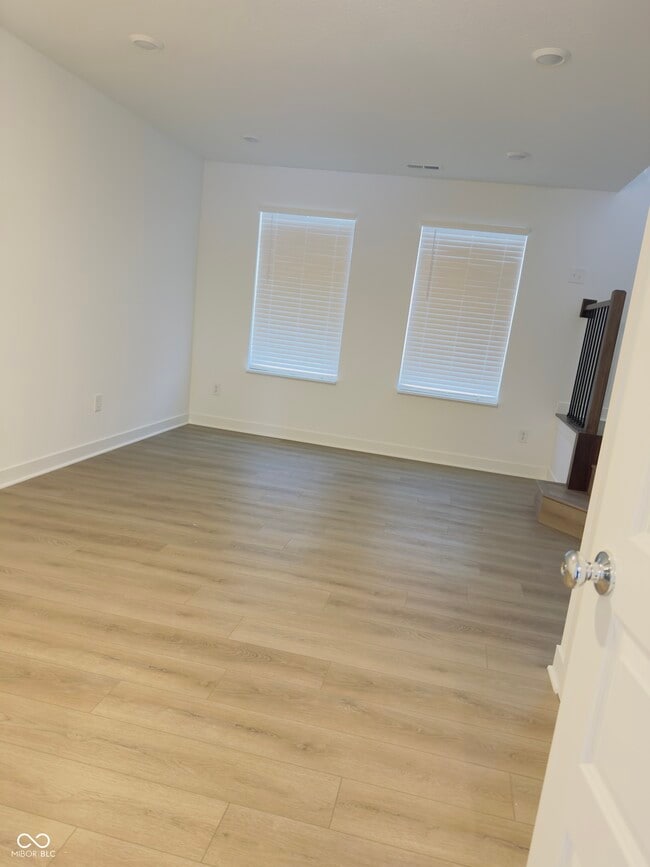 Building Photo - 4906 Gilet Dr