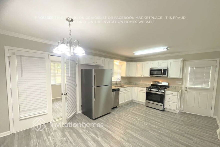 Building Photo - 139 Circle Hill Dr