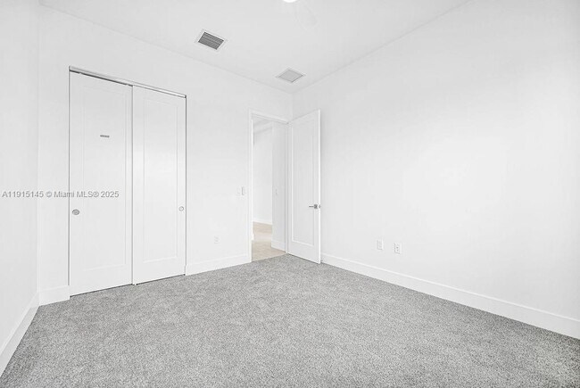 Building Photo - 12413 Solana Bay Cir