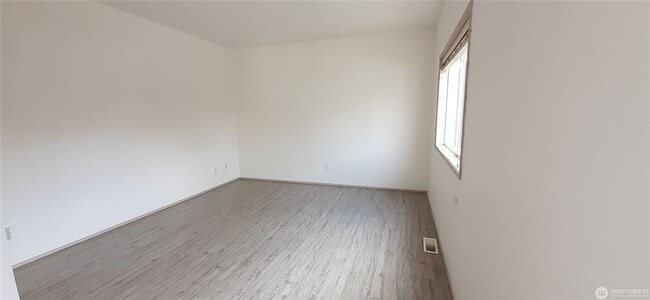 Building Photo - 3bd/2.5ba Seattle House