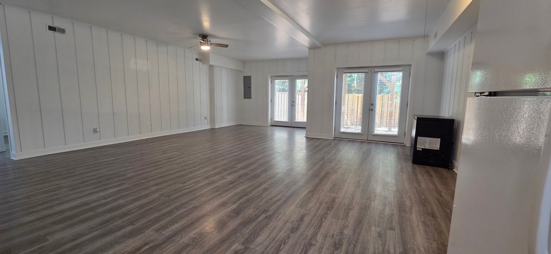 Building Photo - 5703 Willowbrook Dr