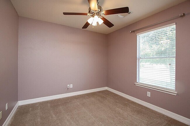 Building Photo - 3603 Garrison Run Dr